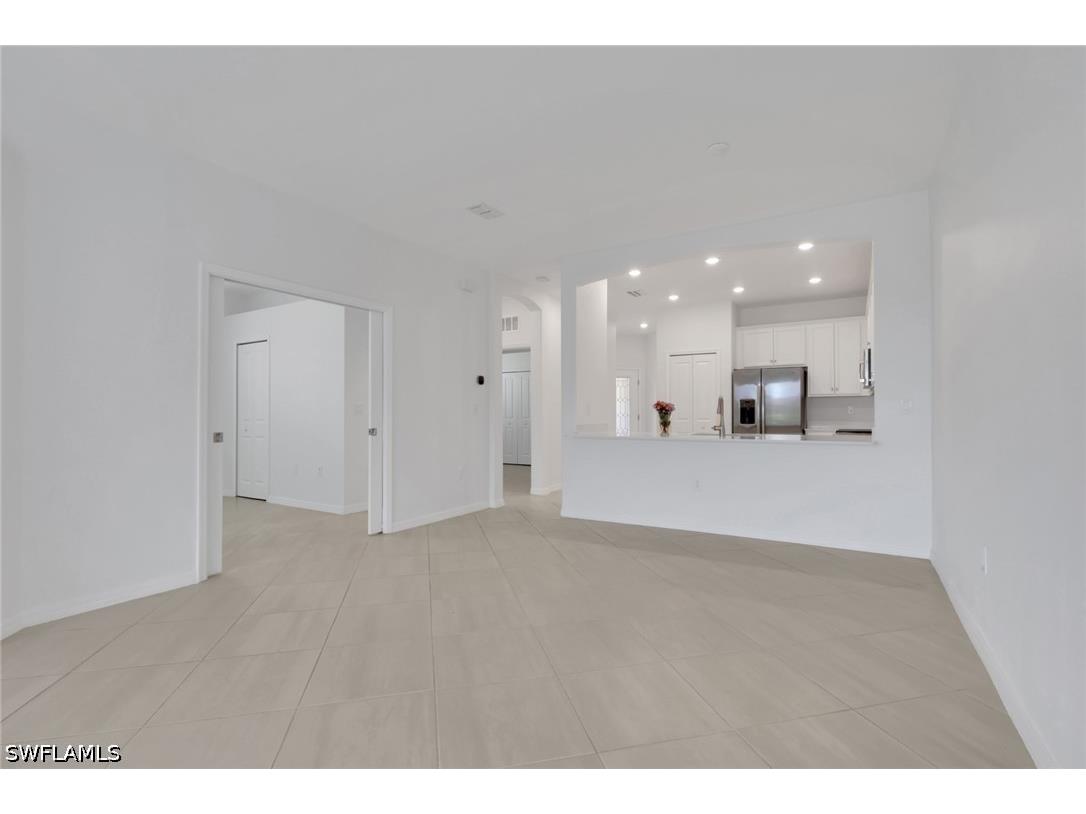 1645 Alameda Drive Naples FL 34120 226007363 image9