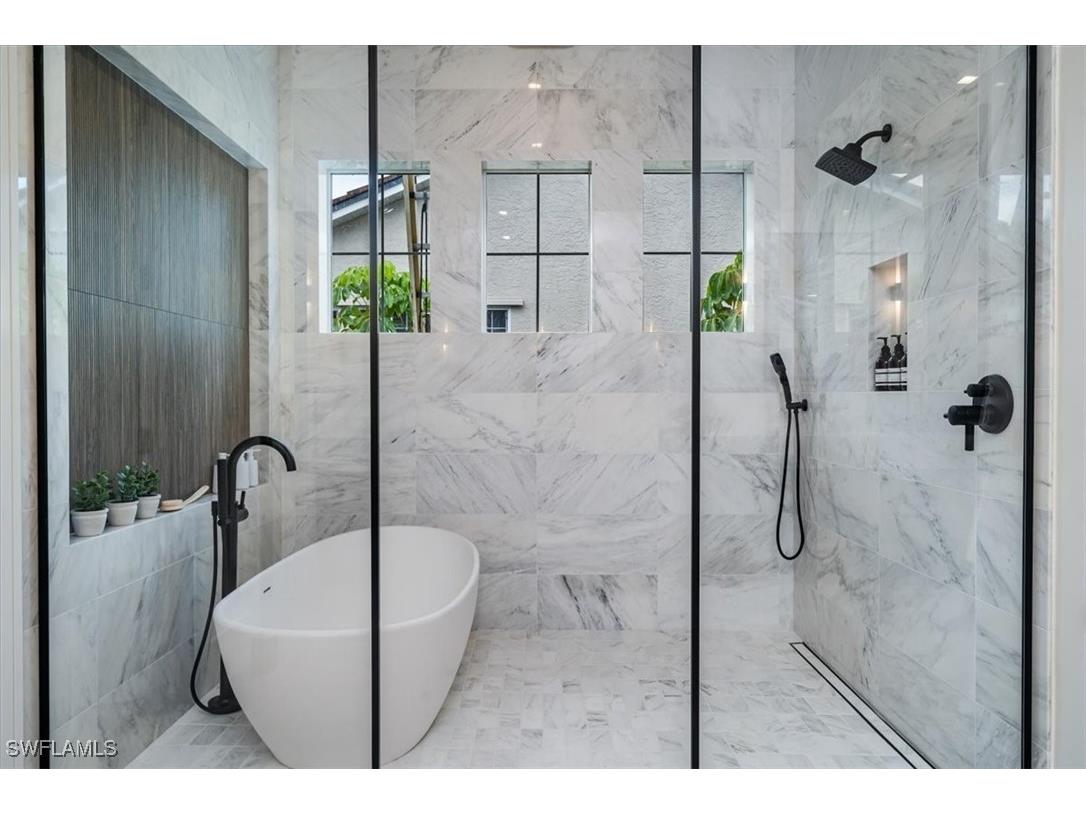 1645 Bonita Court Naples FL 34102 225065624 image21