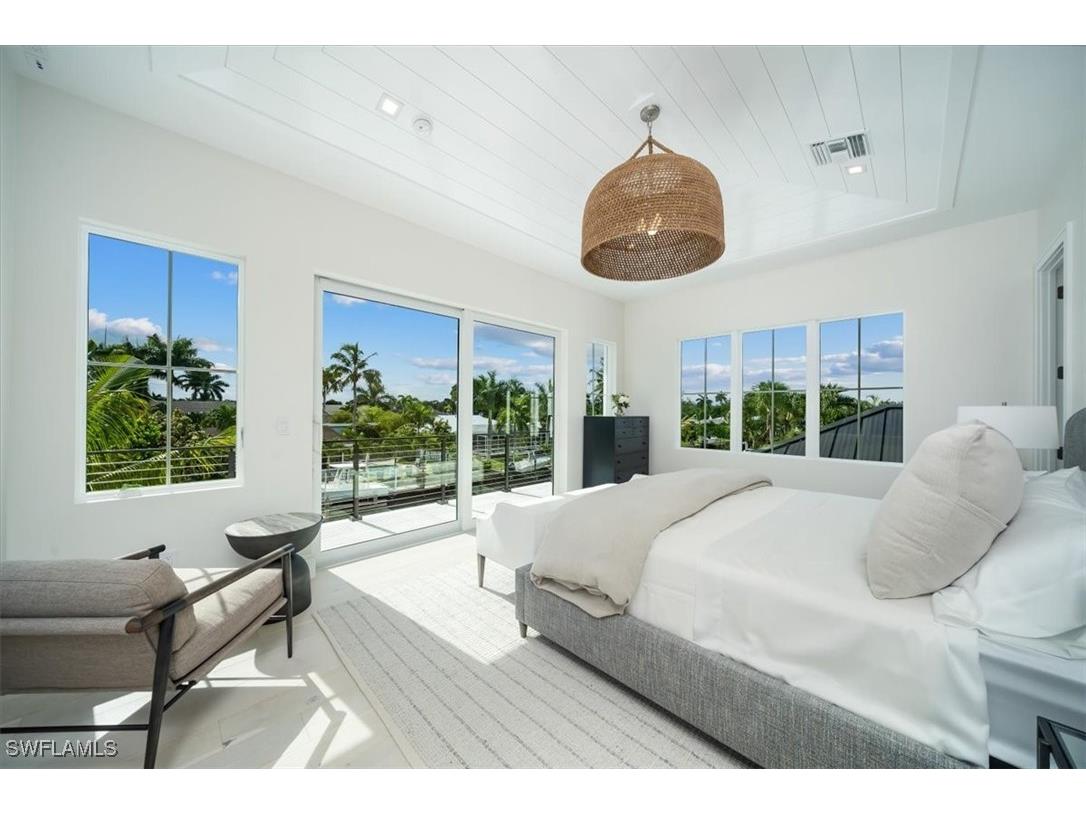 1645 Bonita Court Naples FL 34102 225065624 image26