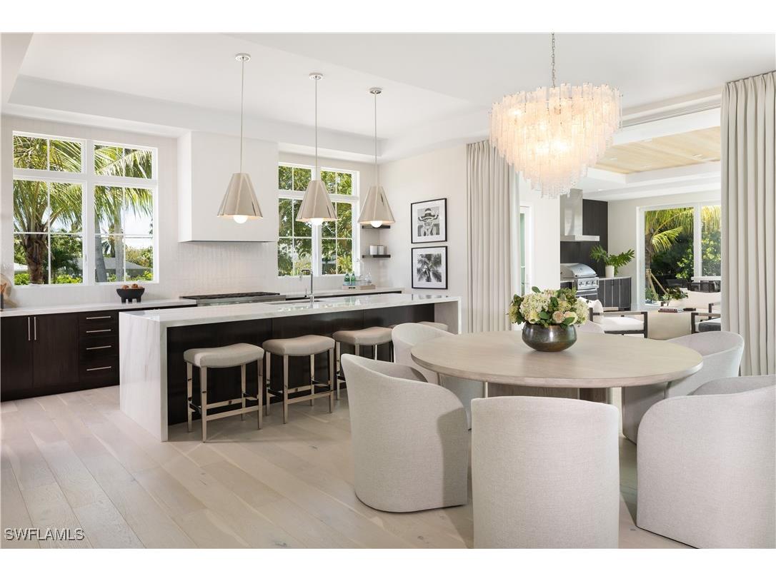 1645 Bonita Court Naples FL 34102 225065624 image3