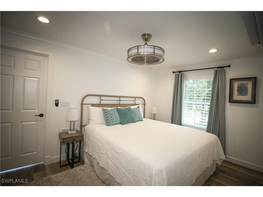 1645 Mullet Court Naples FL 34102 225081272 image12