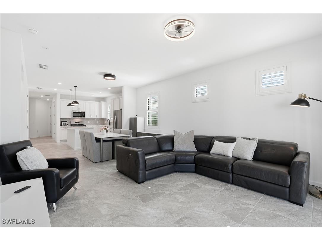 1645 Serena Avenue Naples FL 34120 226000854 image4