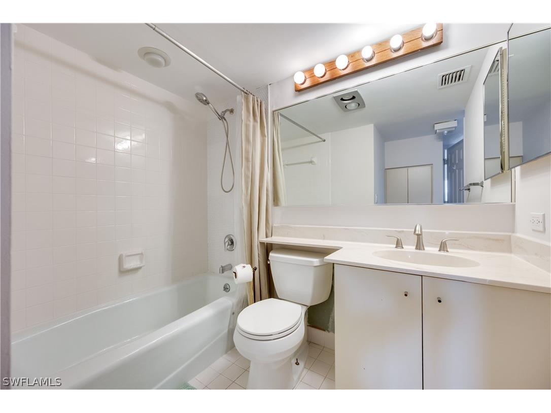 1645 Spoonbill Ln #C Naples FL 34105 226007693 image21