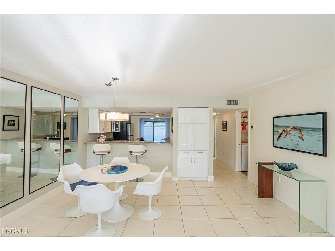 16454 Timberlakes Drive #103 Fort Myers FL 33908 2025022391 image4