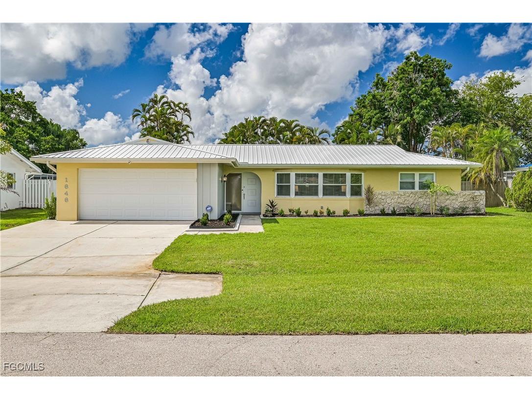 1646 S Flossmoor Road Fort Myers FL 33919 2025003565 image1