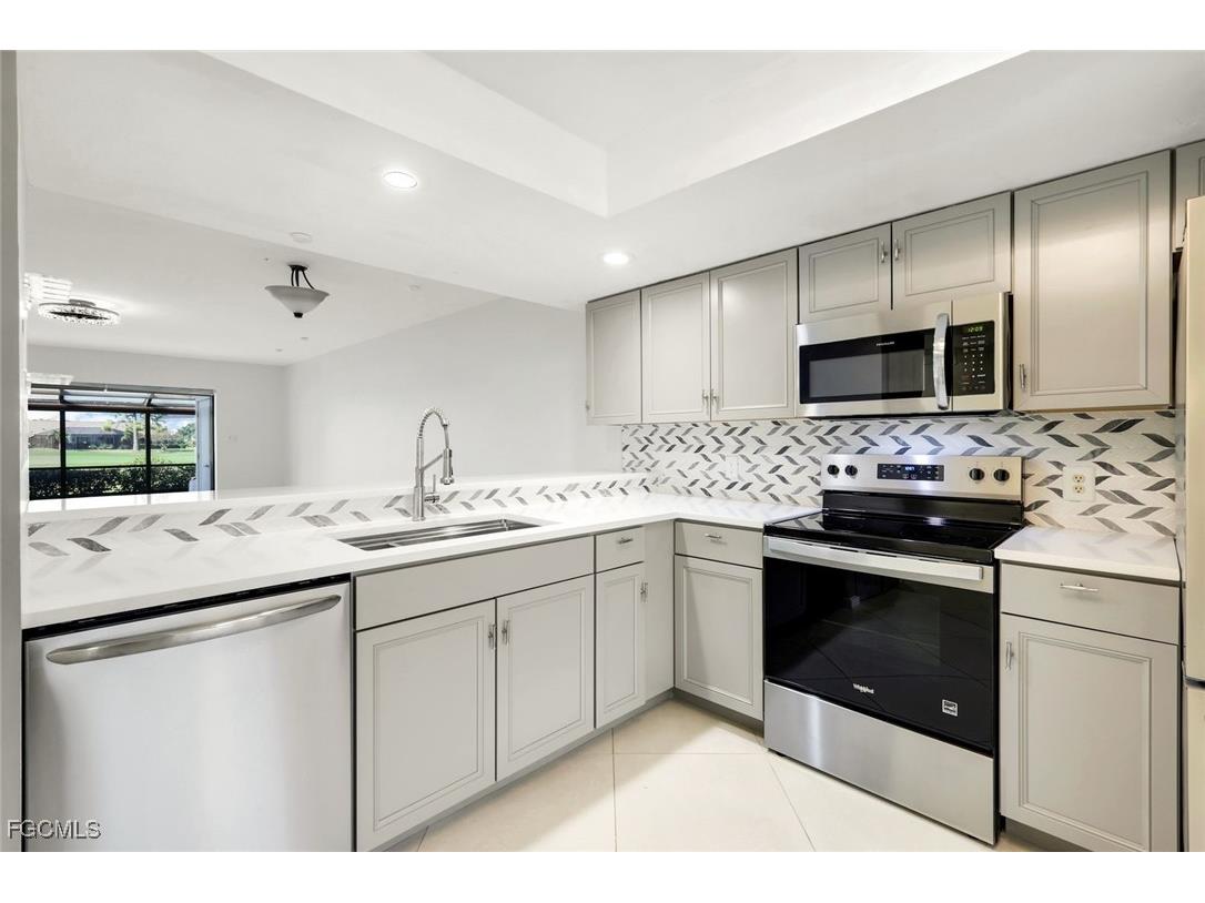 16460 Timberlakes Drive #103 Fort Myers FL 33908 2026000861 image10