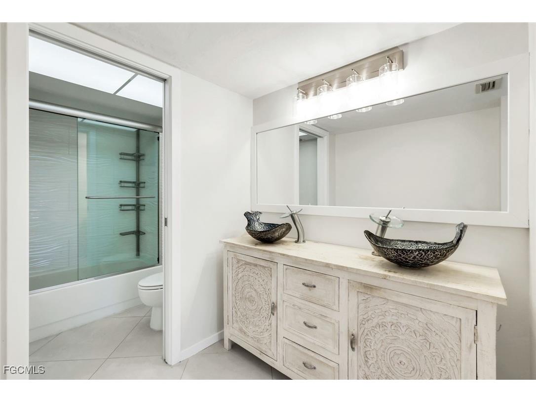 16460 Timberlakes Drive #103 Fort Myers FL 33908 2026000861 image14