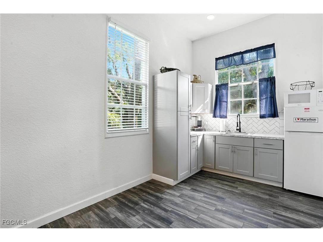 16461 Oakview Circle Alva FL 33920 2025003383 image17