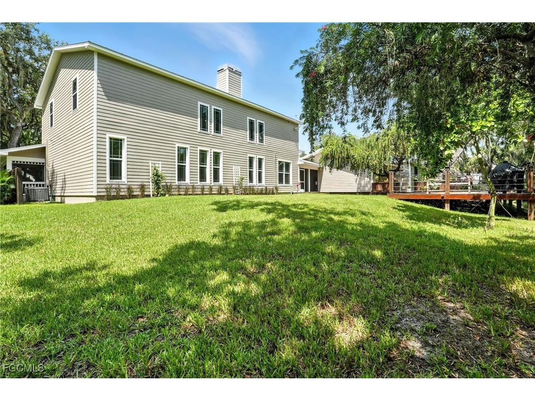 16461 Oakview Circle Alva FL 33920 2025003383 image42