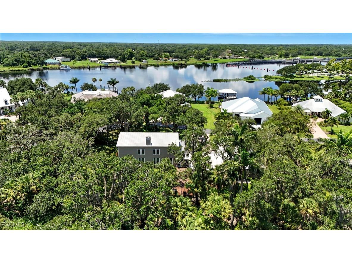 16461 Oakview Circle Alva FL 33920 2025003383 image49