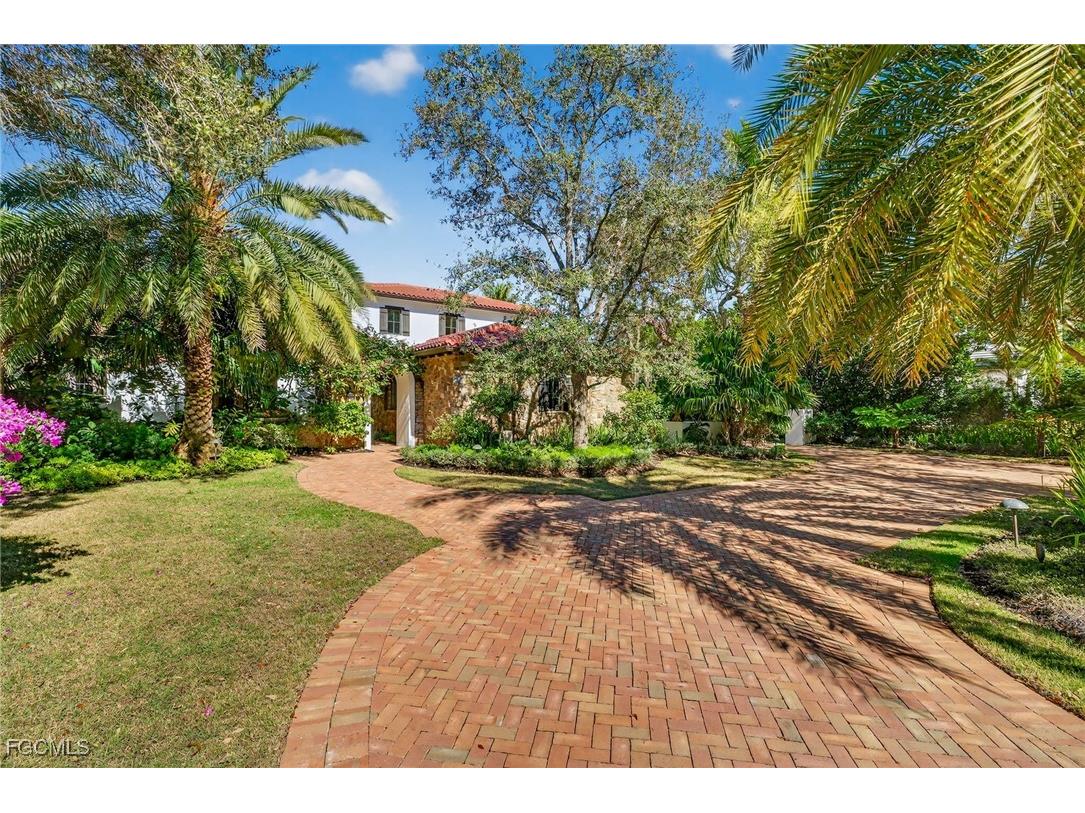 16469 Celebrita Court Naples FL 34110 2026003130 image47
