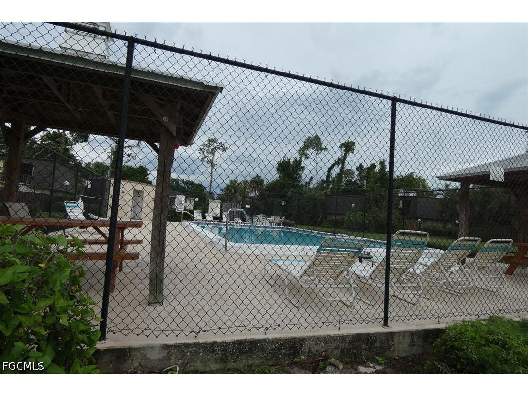 1647 Park Meadows Drive #2 Fort Myers FL 33907 2026026182 image20