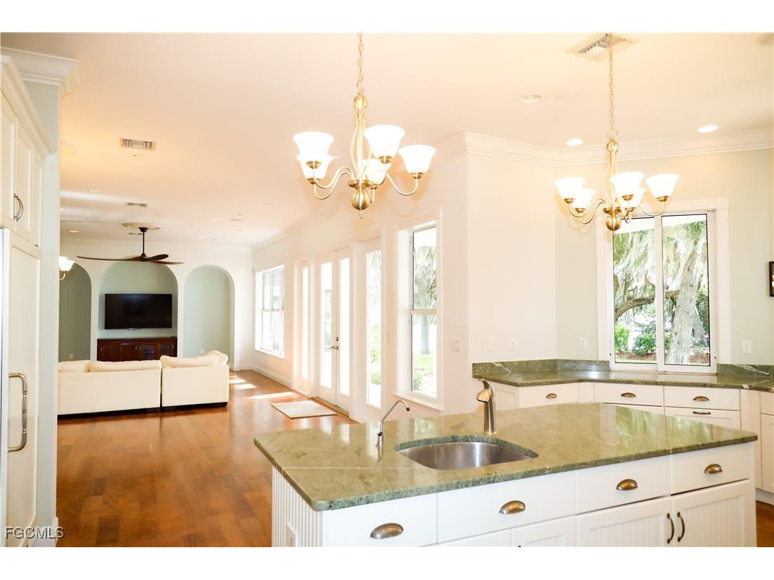 16470 Oakview Circle Alva FL 33920 2025017820 image13