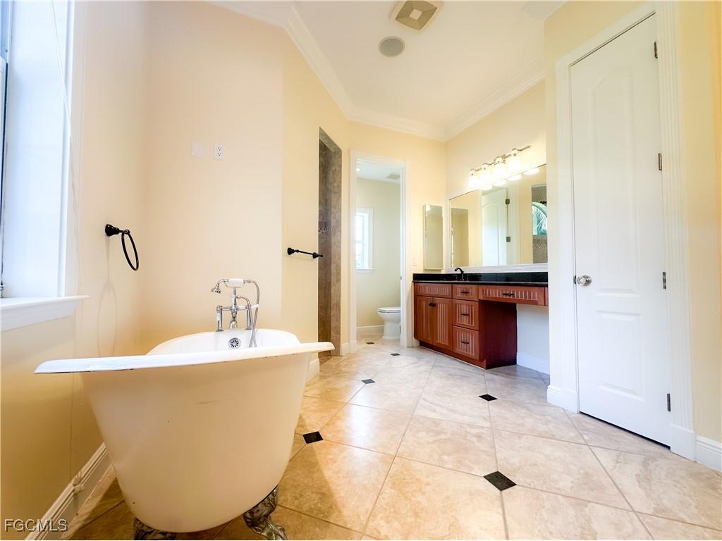 16470 Oakview Circle Alva FL 33920 2025017820 image21