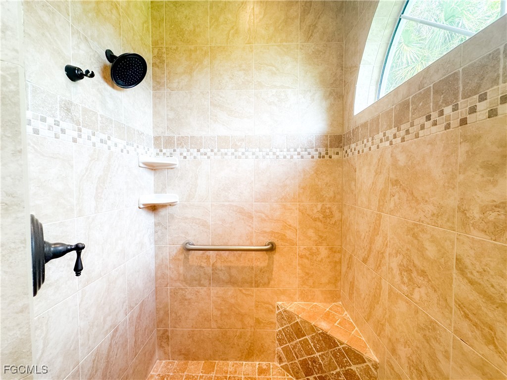 16470 Oakview Circle Alva FL 33920 2025017820 image23