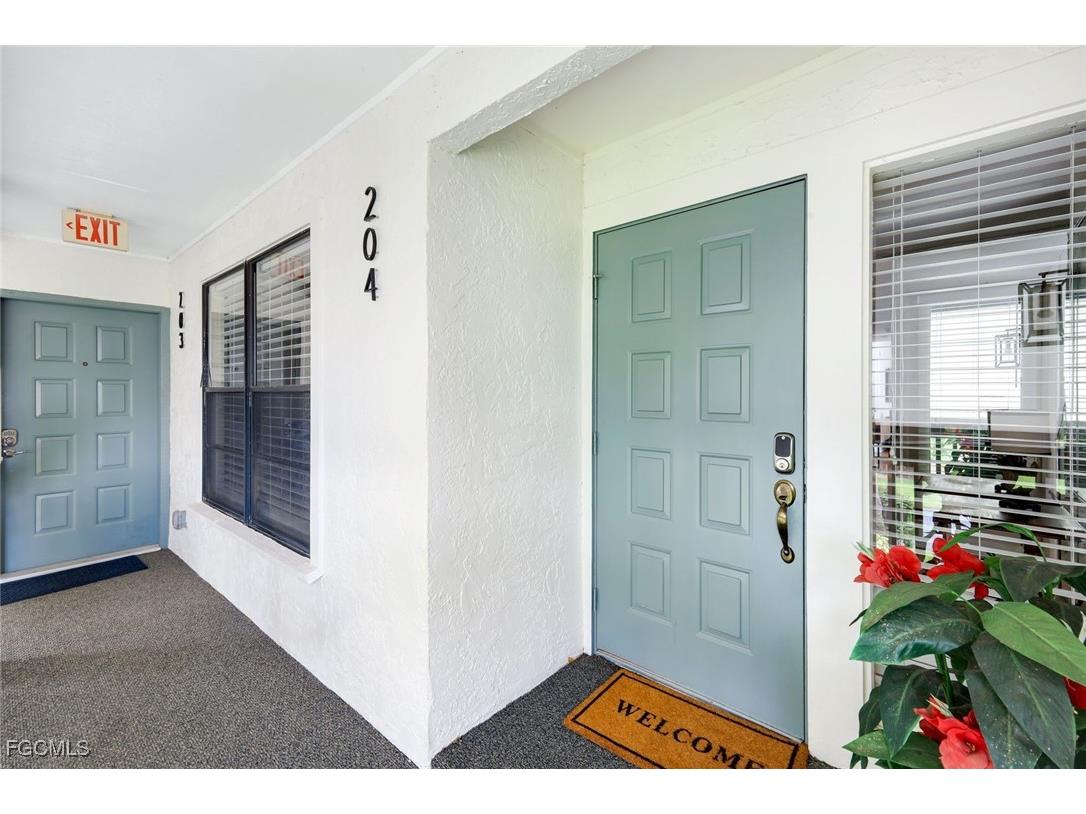 16472 Timberlakes Drive #204 Fort Myers FL 33908 2025008886 image4