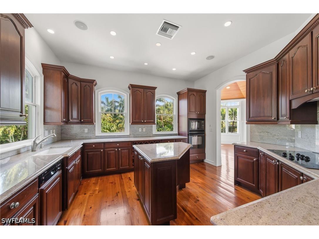 16475/95 Captiva Drive Captiva FL 33924 226018340 image12