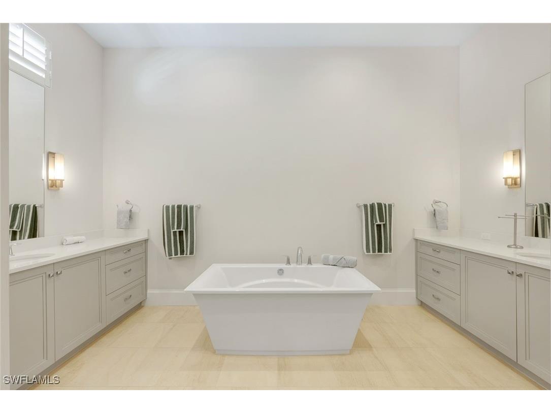 16484 Talis Park Drive Naples FL 34110 225066936 image18