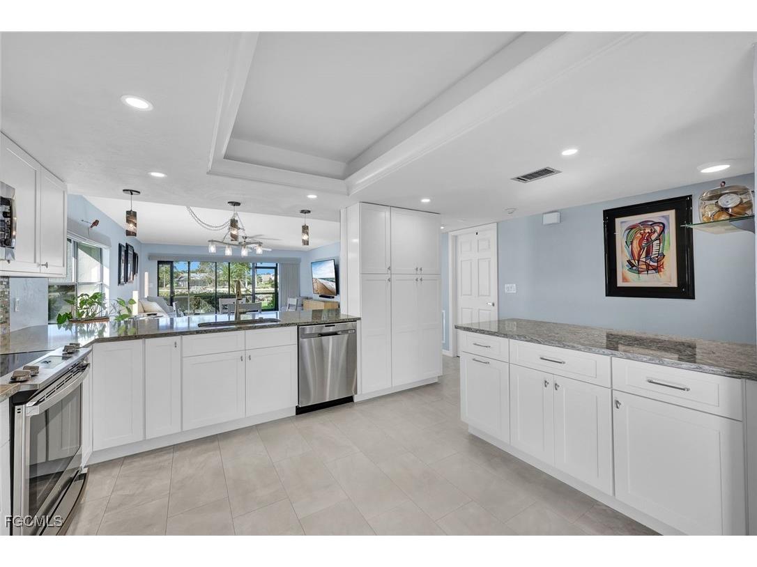 16484 Timberlakes Drive #101 Fort Myers FL 33908 2025008742 image3