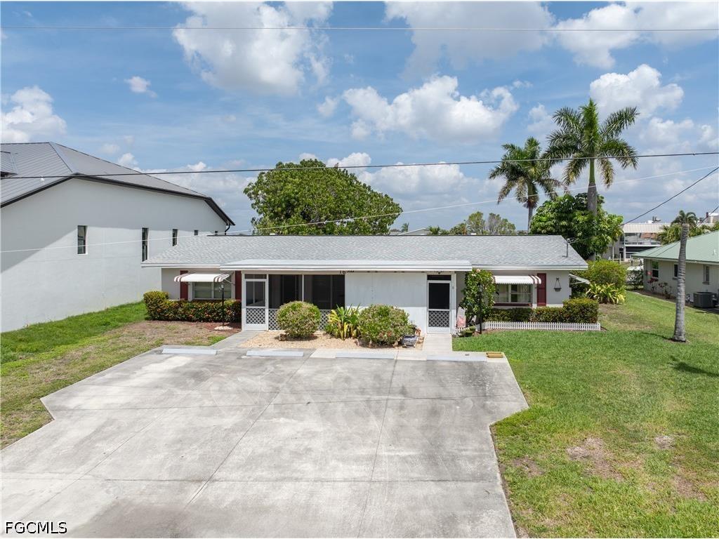 1649 Edith Esplanade Cape Coral FL 33904 2026017519 image18