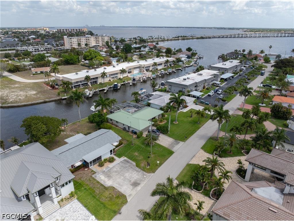 1649 Edith Esplanade Cape Coral FL 33904 2026017519 image2