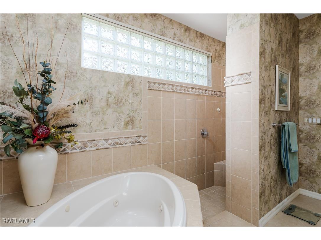 1649 Mcilvaine Court Marco Island FL 34145 225082031 image17