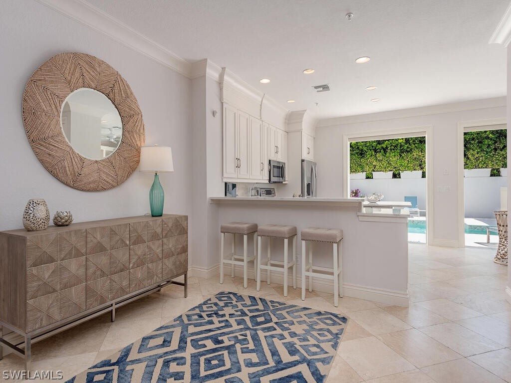 165 5th Street S #3 Naples FL 34102 226008325 image7
