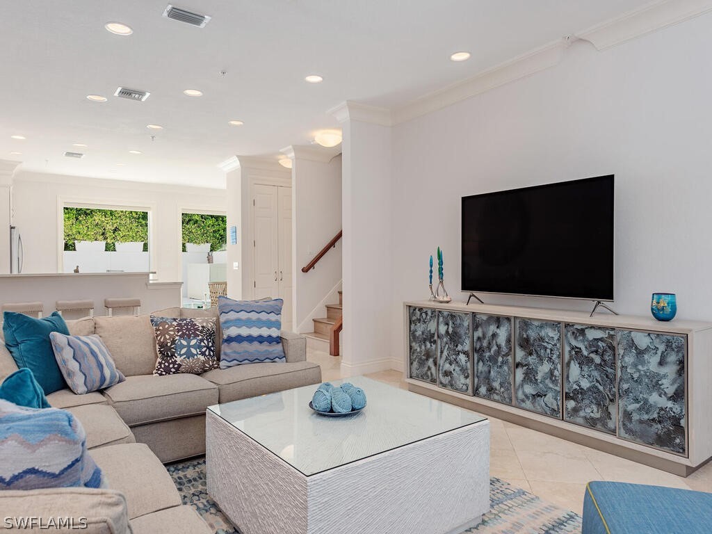165 5th Street S #3 Naples FL 34102 226008325 image8
