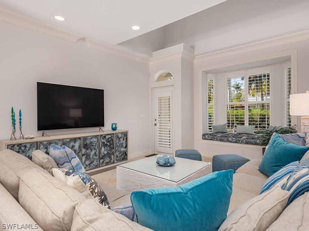 165 5th Street S #3 Naples FL 34102 226008325 image9