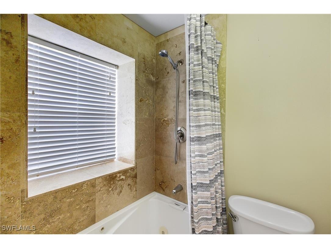 165 Bristol Lane #C202 Naples FL 34112 225079194 image13