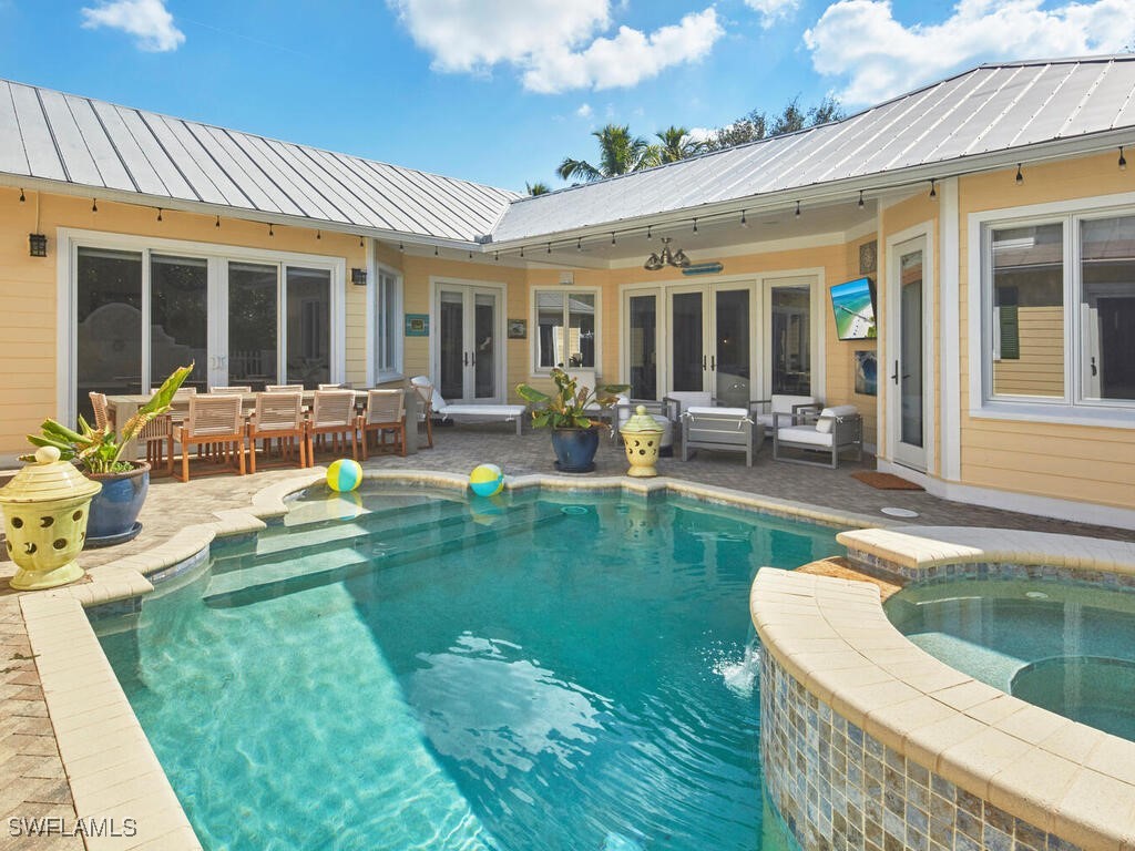 165 Broad Avenue S Naples FL 34102 225077304 image11