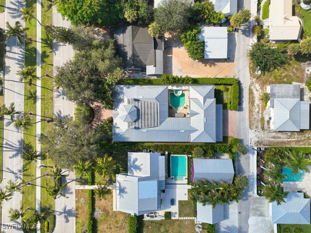 165 Broad Avenue S Naples FL 34102 225077304 image18