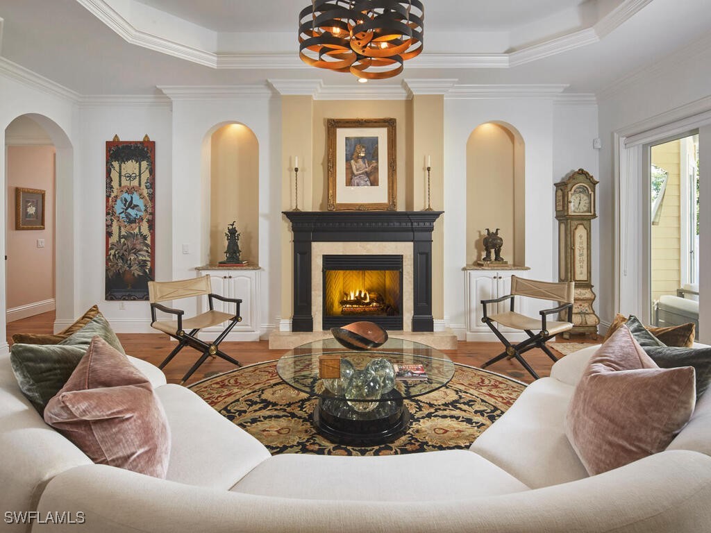 165 Broad Avenue S Naples FL 34102 225077304 image2