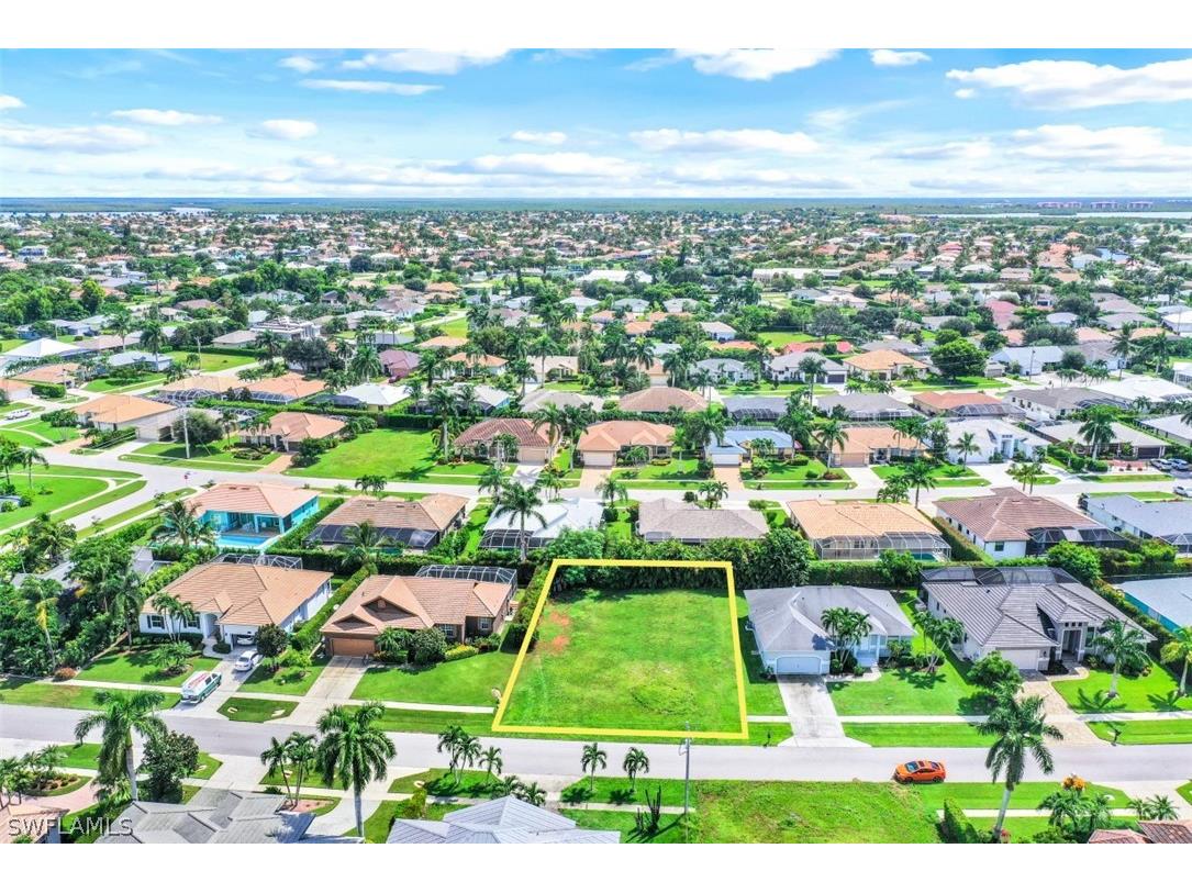 165 Clyburn Street Marco Island FL 34145 222066279 image1