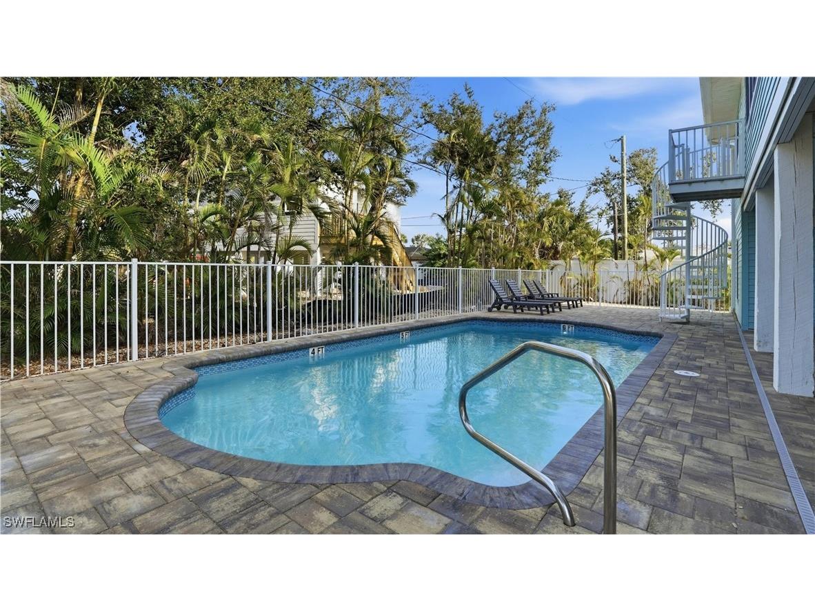 165 Connecticut Street Fort Myers Beach FL 33931 226002758 image32