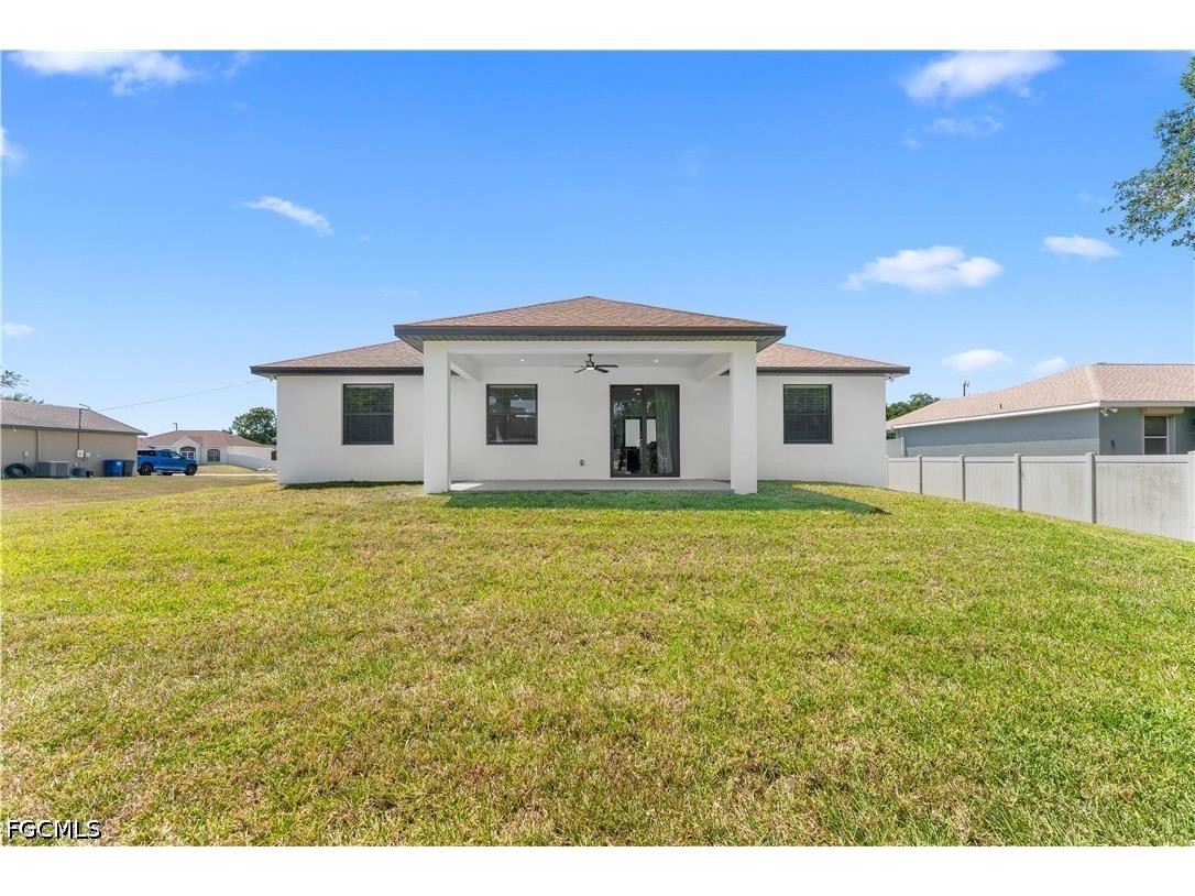 165 Patio Street Lehigh Acres FL 33974 2026029597 image20