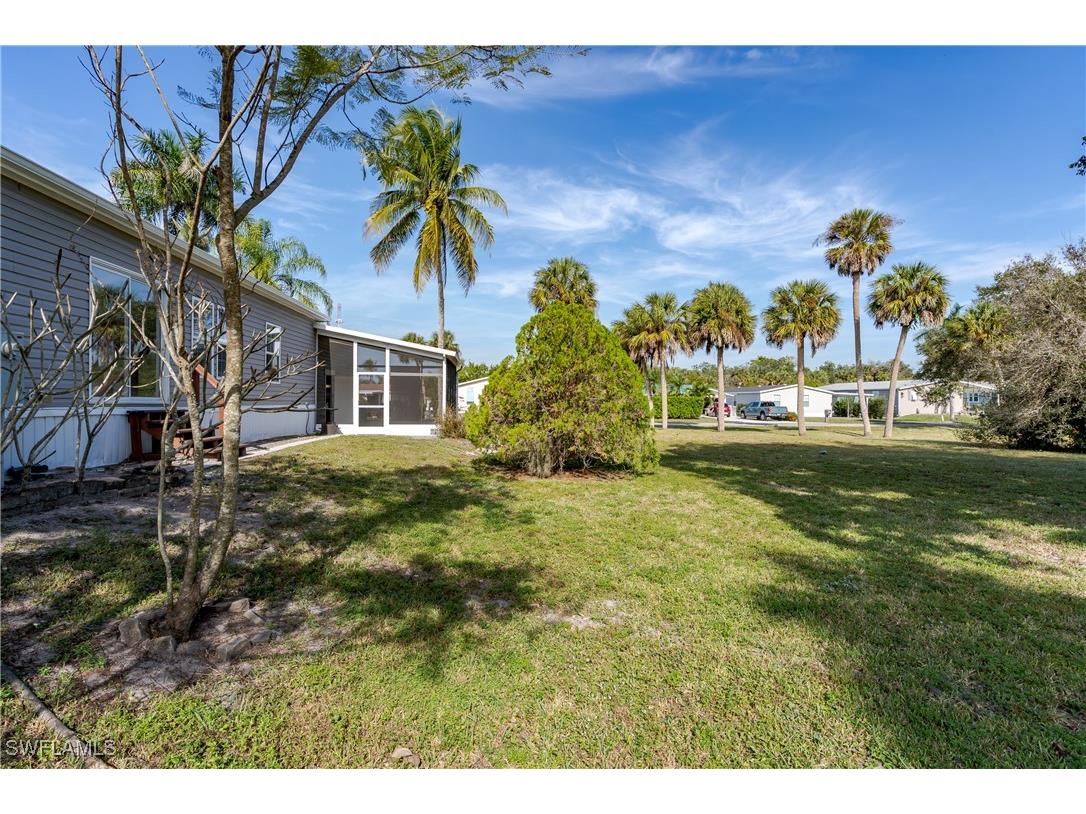 165 Riverwood Road Naples FL 34114 226005438 image6