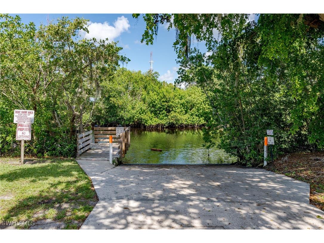 165 Riverwood Road Naples FL 34114 226005438 image7