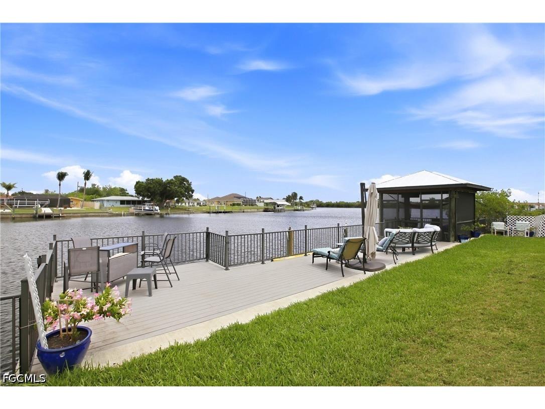 165 Tarpon Boulevard NW Port Charlotte FL 33952 2026020984 image5