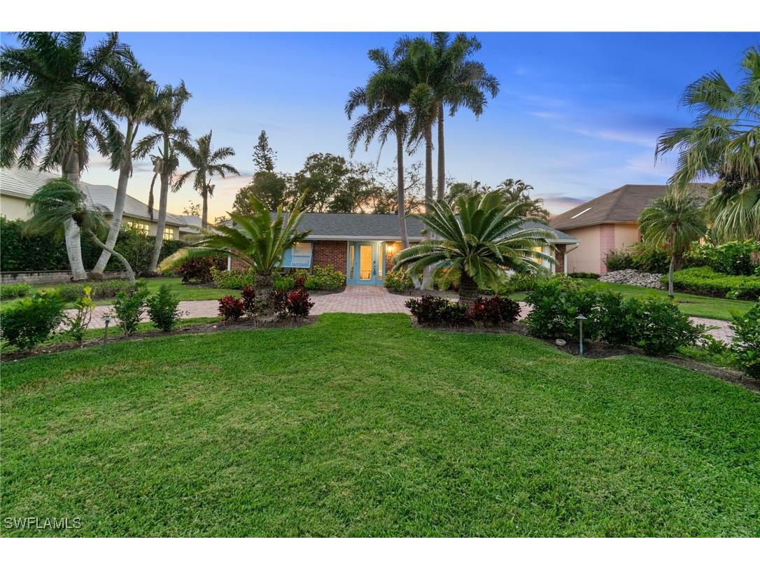 1650 3rd Street S Naples FL 34102 225021833 image1