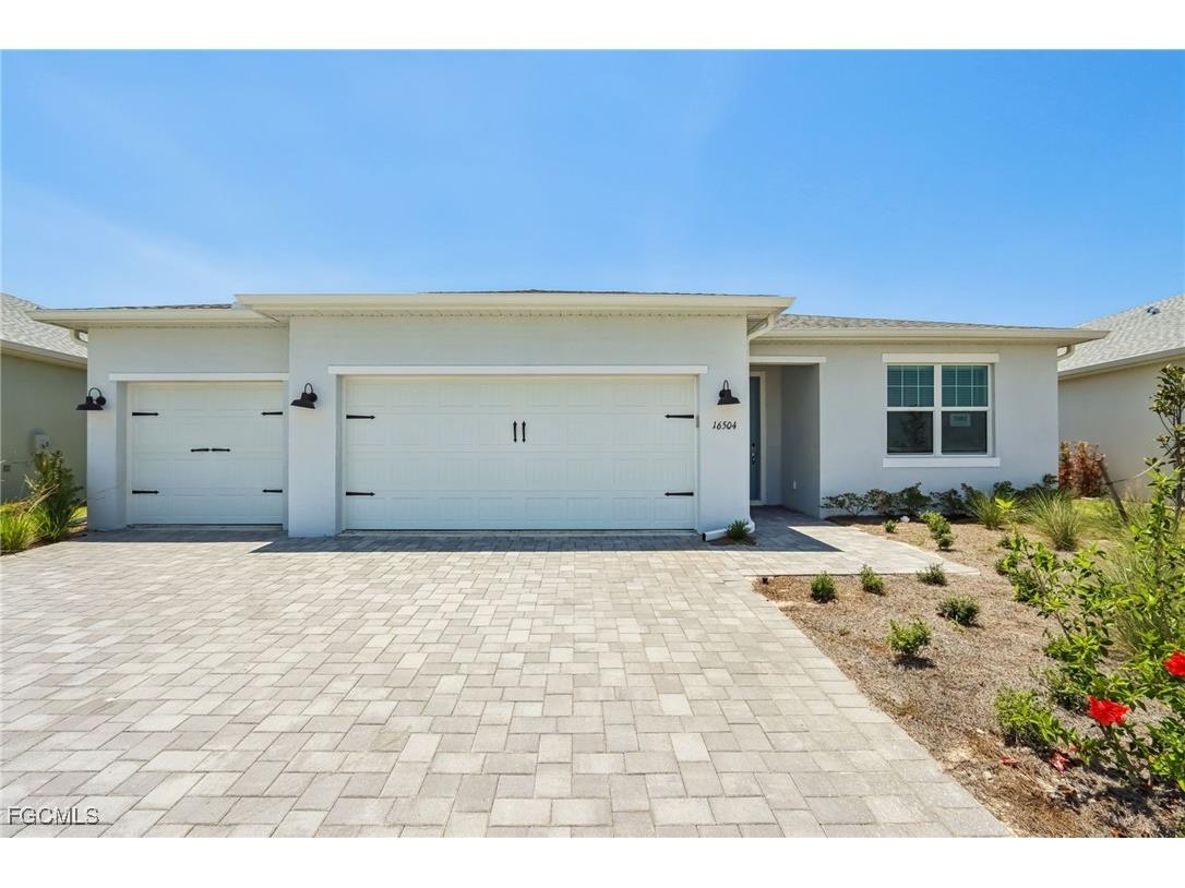 16504 Seven Lakes Avenue Punta Gorda FL 33982 2025016469 image1