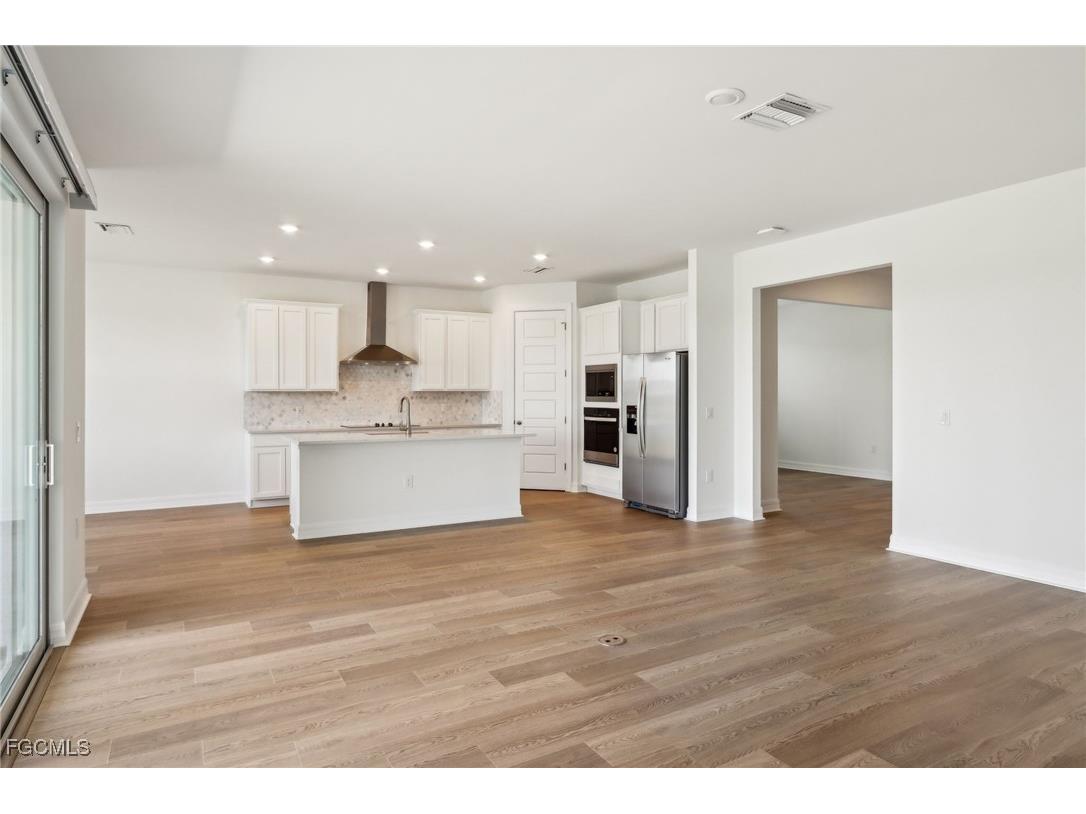 16504 Seven Lakes Avenue Punta Gorda FL 33982 2025016469 image4