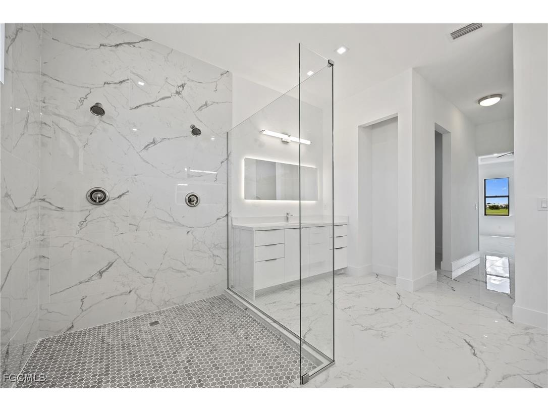 16506 Cape Horn Boulevard Punta Gorda FL 33955 225063480 image27