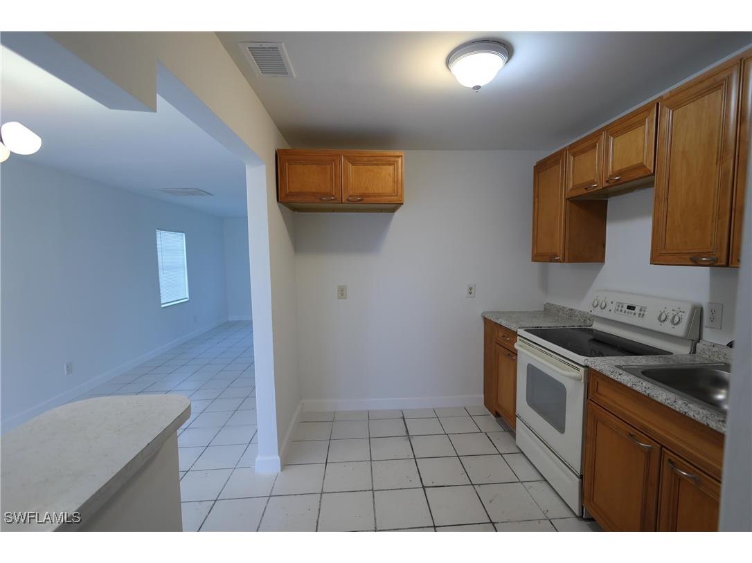 1652 Cypress Drive Fort Myers FL 33907 226000899 image16