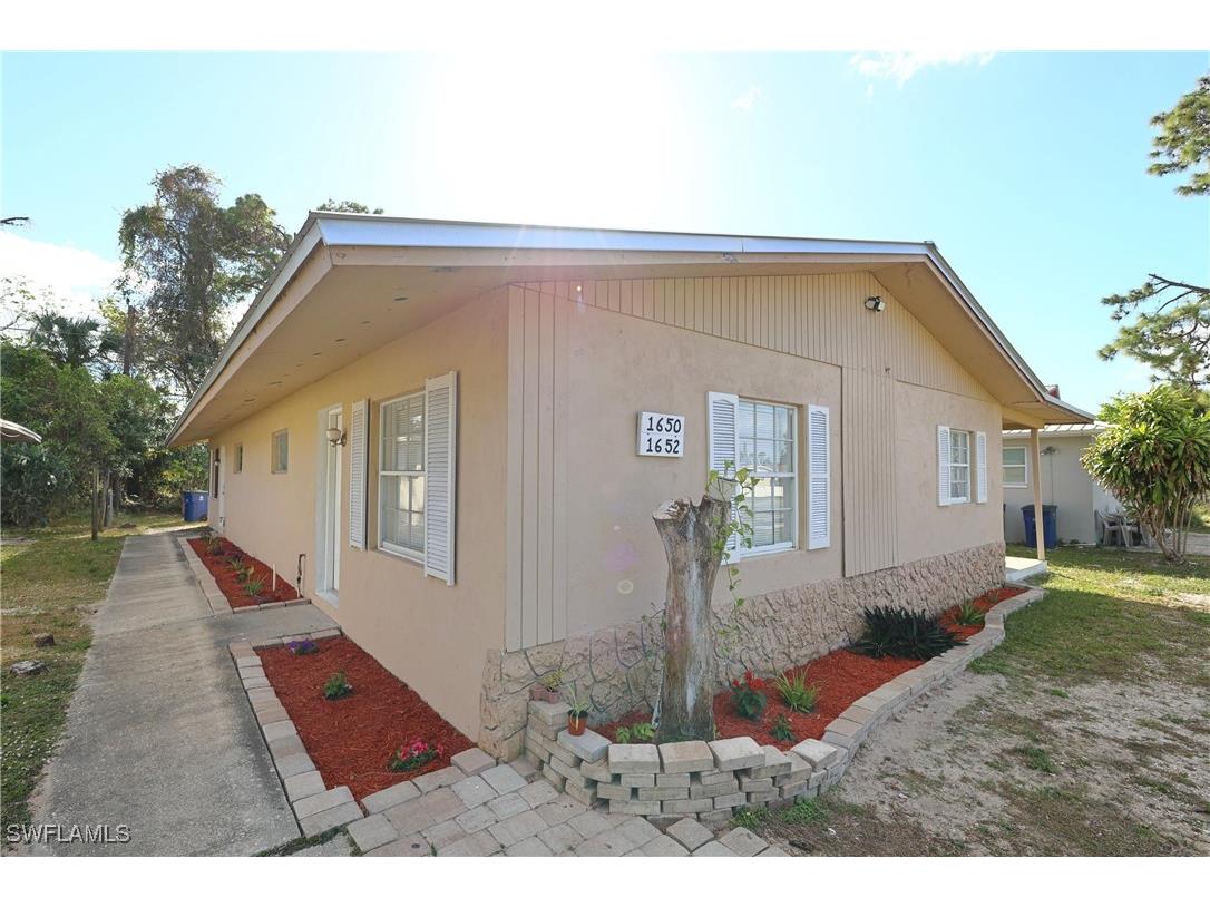 1652 Cypress Drive Fort Myers FL 33907 226000899 image2