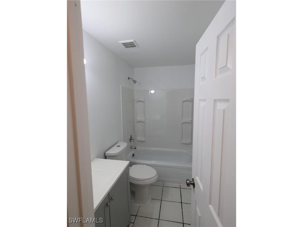 1652 Cypress Drive Fort Myers FL 33907 226000899 image22