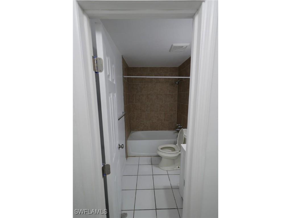 1652 Cypress Drive Fort Myers FL 33907 226000899 image40