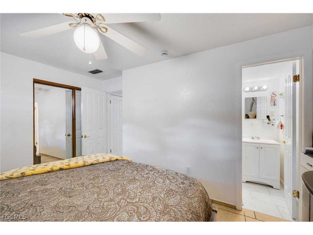 1652 Jamestown Court Fort Myers FL 33907 2026010534 image11