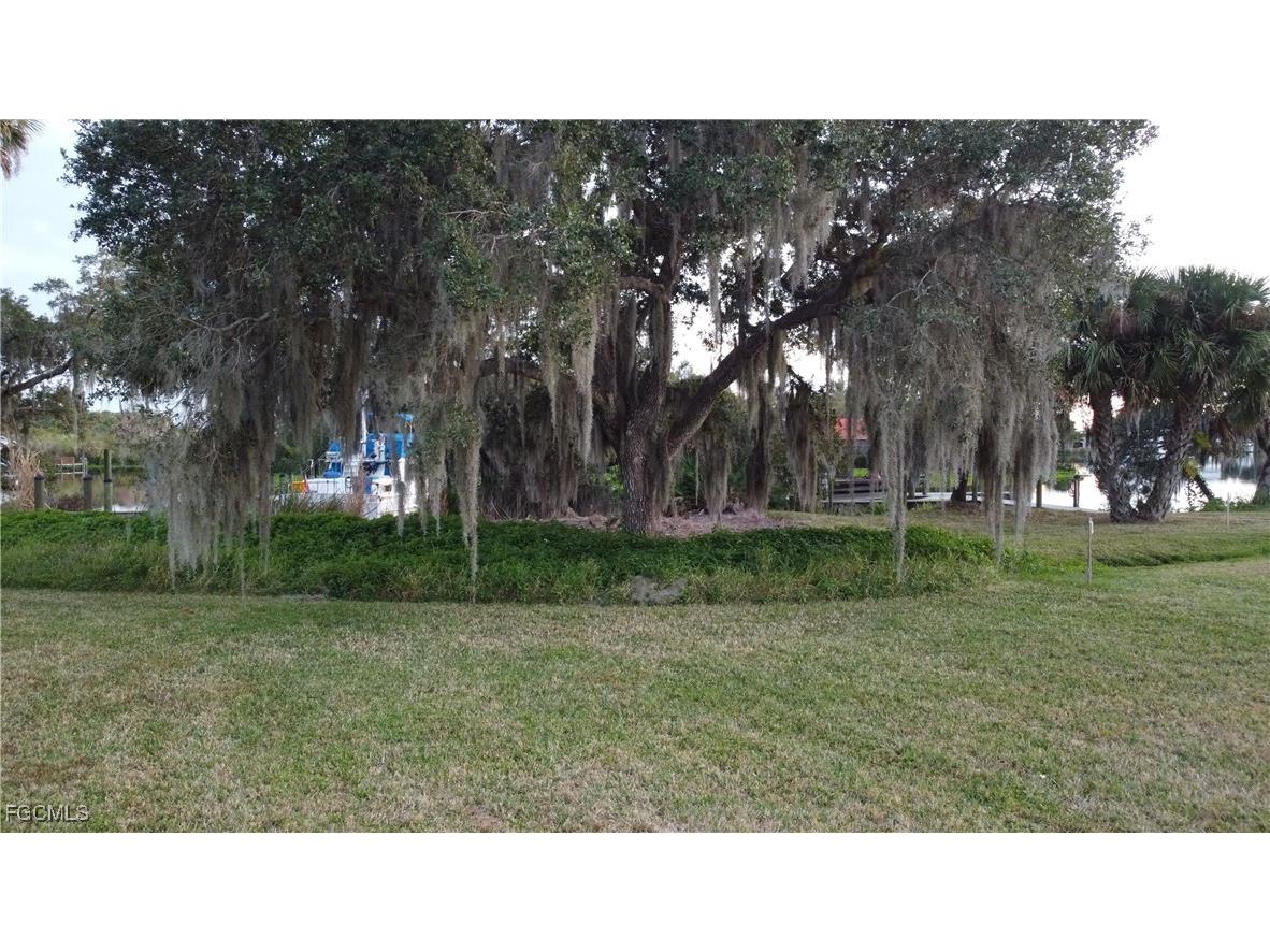 16520 Oakview Circle Alva FL 33920 2026004034 image14