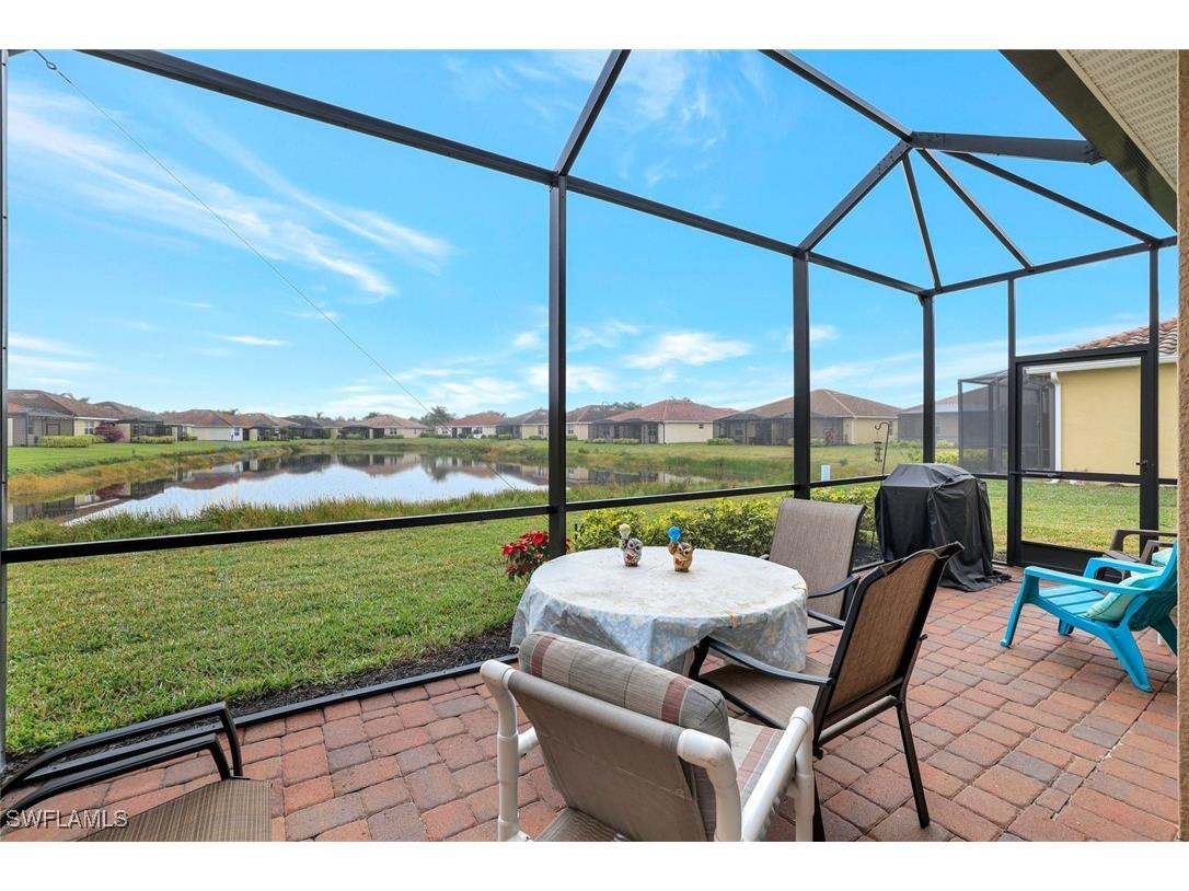 1653 Alameda Drive Naples FL 34120 226000769 image2